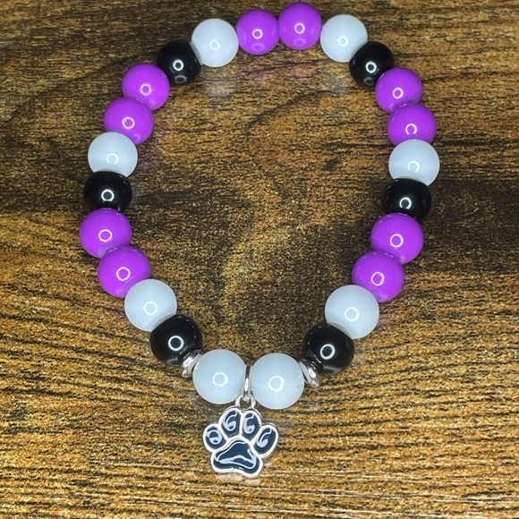 🐾 Purple, White, and Black Beaded Bracelet with Paw Charm - Picture 4 of 5